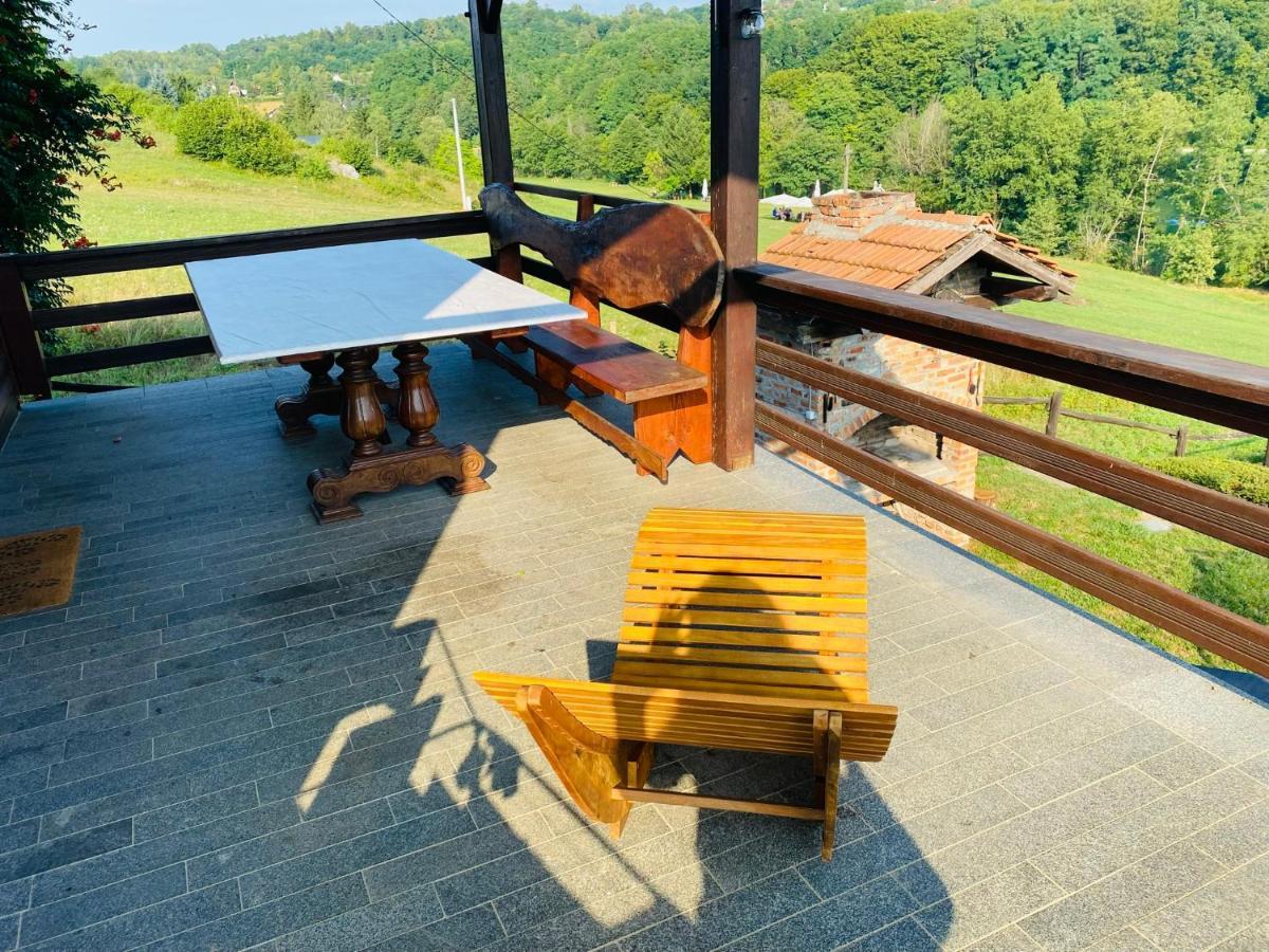 Case de vacanță House For Rent Mreznica
